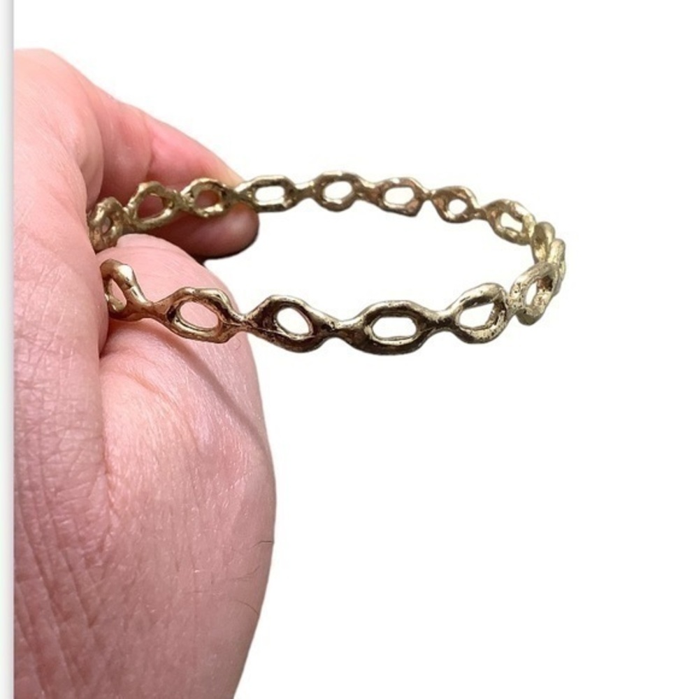 Gold tone bangle bracelet